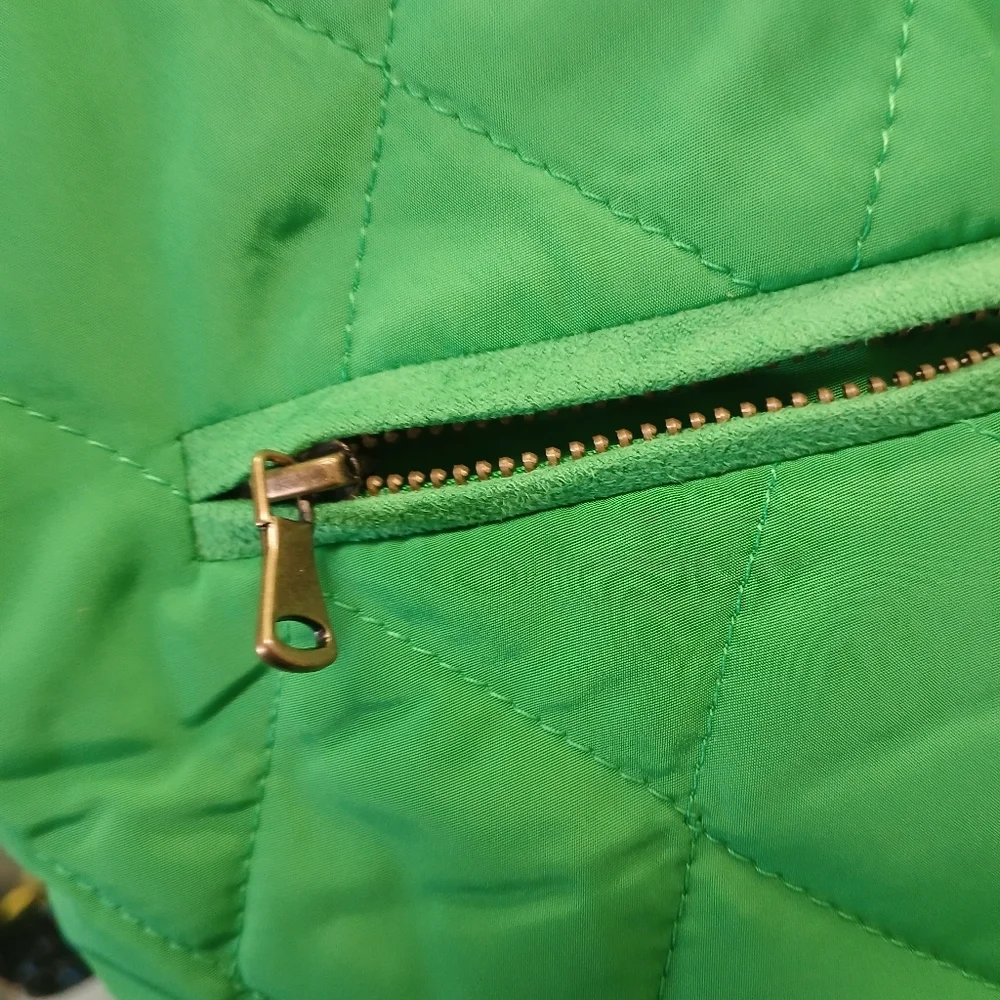 Talbots Sz Lg Quilted Puffer Vest, Like NEW!! - Picture 4 of 7